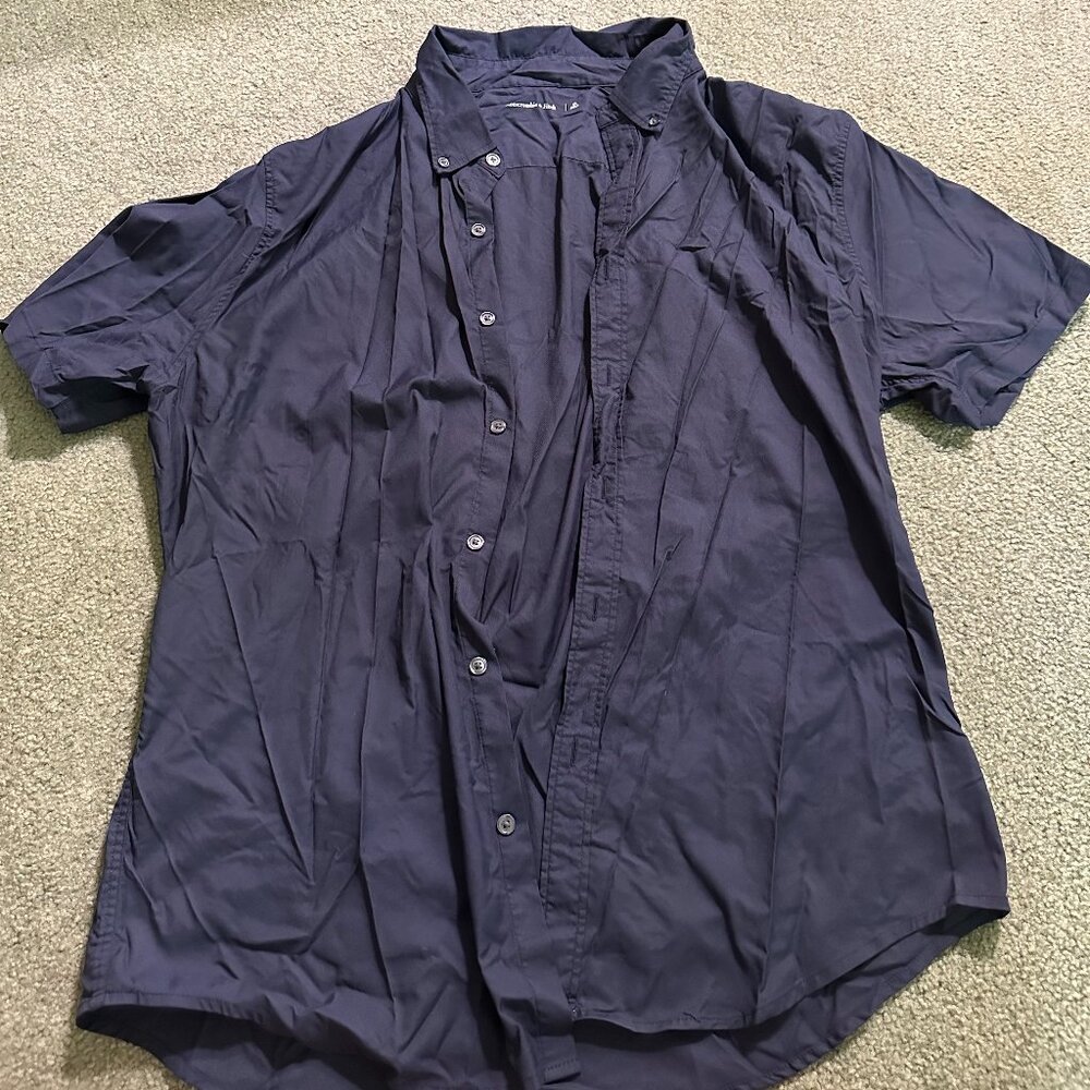 Abercrombie & Fitch button up short sleeve top
